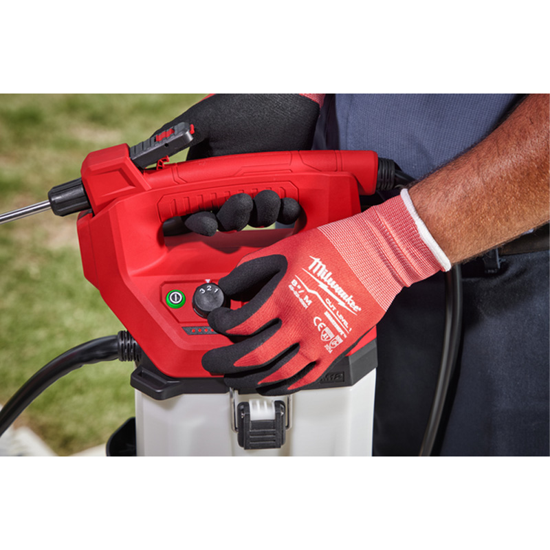 Pulverizator (Atomizor) cu acumulatori 12 V 1x2.0 Ah, 3.7 l, MILWAUKEE tip M12 BHCS3L-201