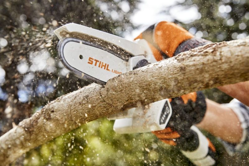 Electroferastrau cu lant, cu acumulatori, Stihl, tip GTA26 SOLO (fara incarcator si acumulator)